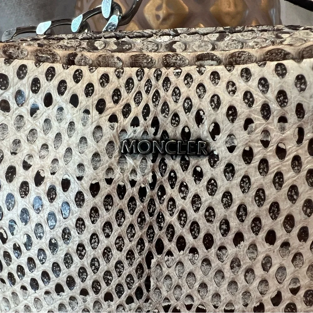 Moncler Cream and Gray Snake Print LUISA Crossbody Bag - Picture 3 of 9